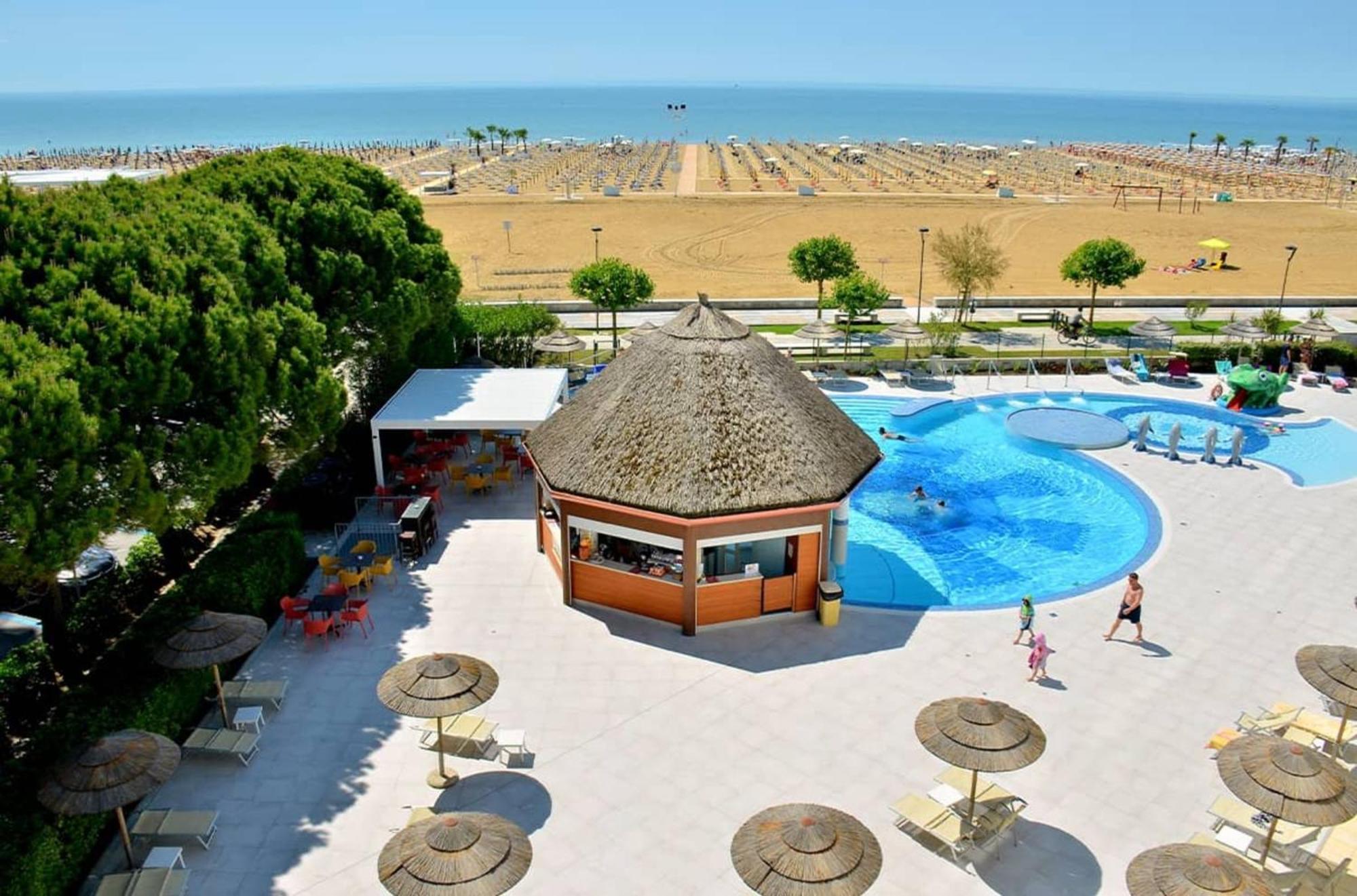 Relaxing Flat With Panoramic Sea Views In * Bibione